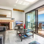 Puerto Banus Penthouse With Panoramic Sea Views